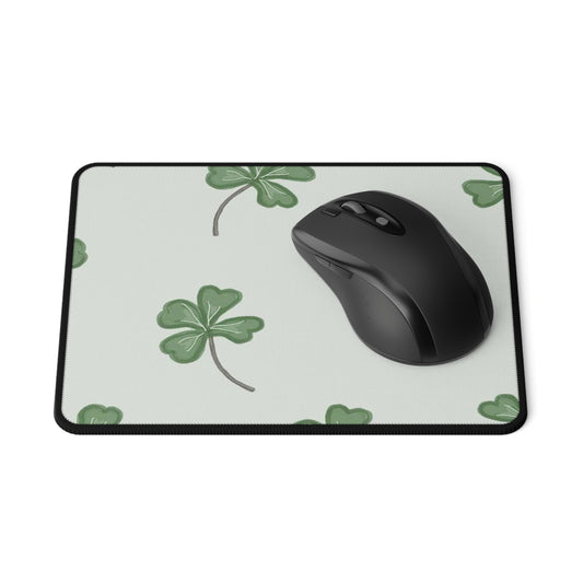 4 Leaf Non-Slip Gaming Mouse Pad