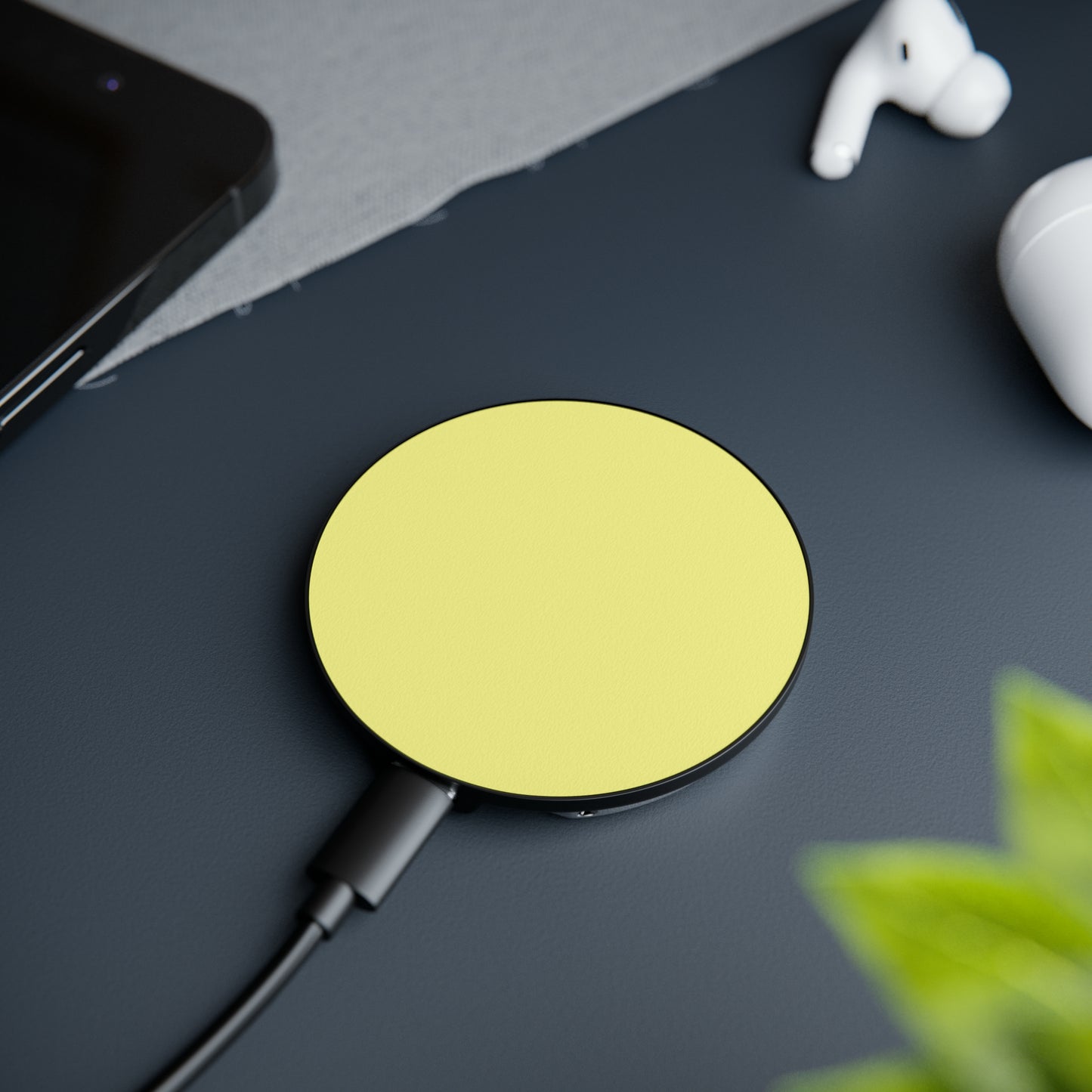 Banana Magnetic Induction Charger