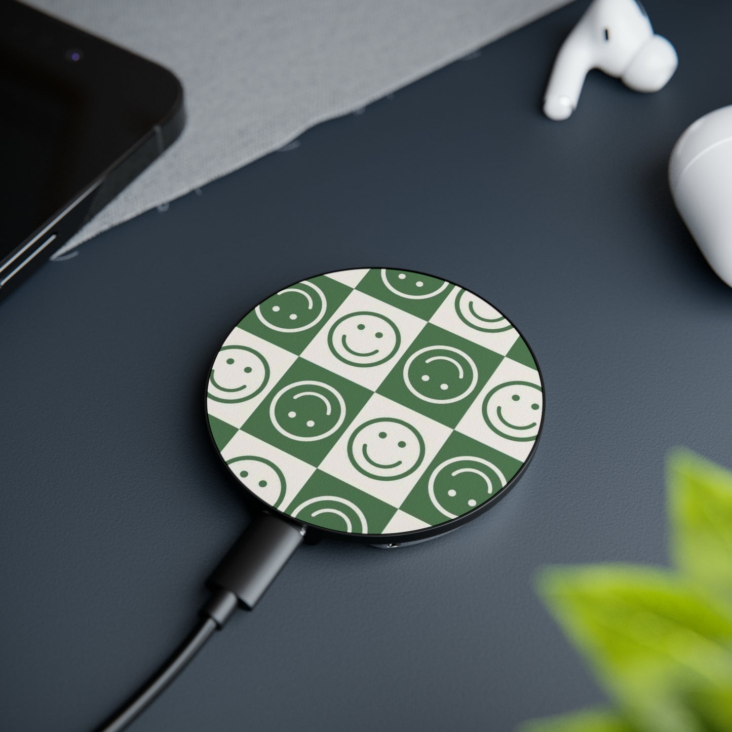 Green Smiley Magnetic Induction Charger