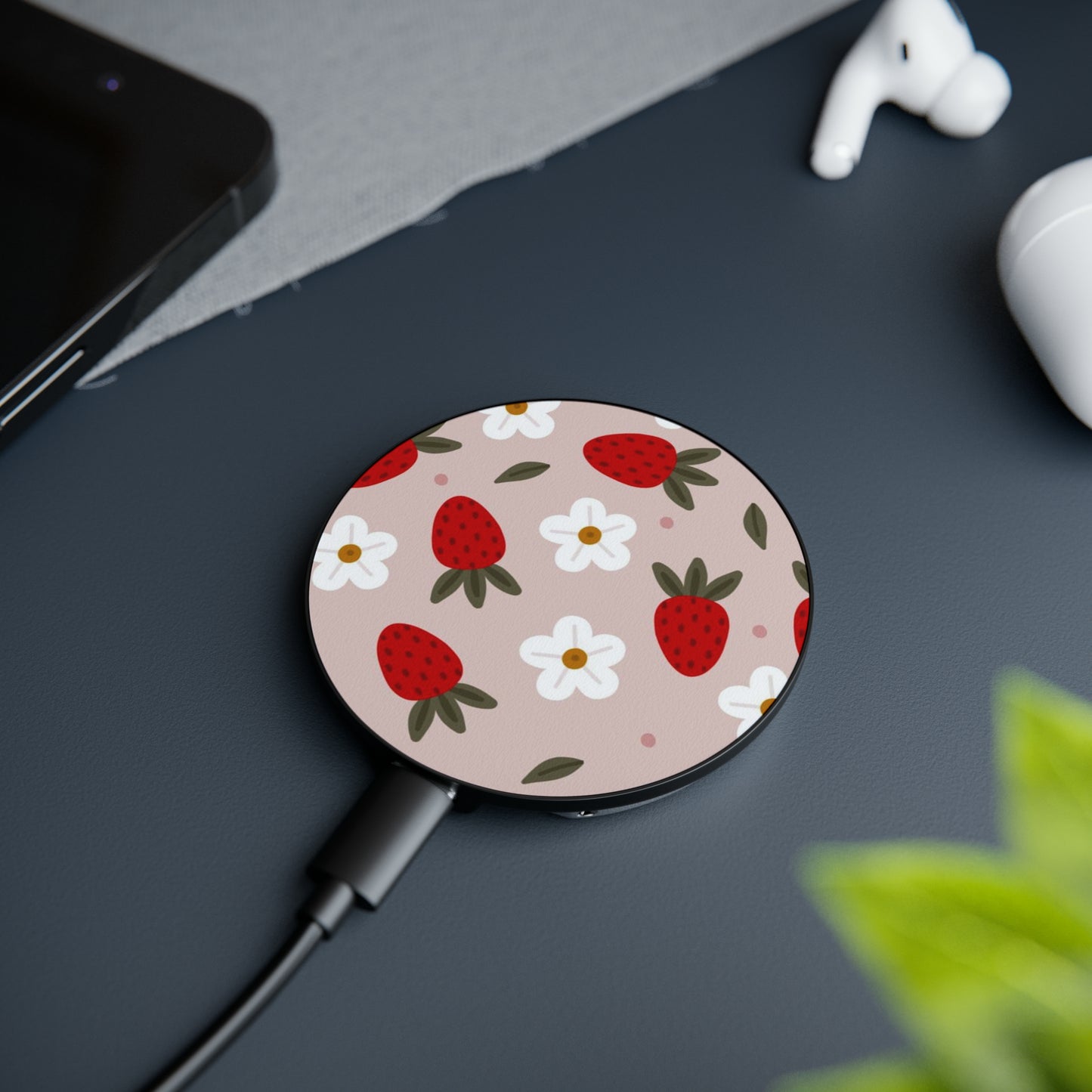 Cartoon Berry Magnetic Induction Charger